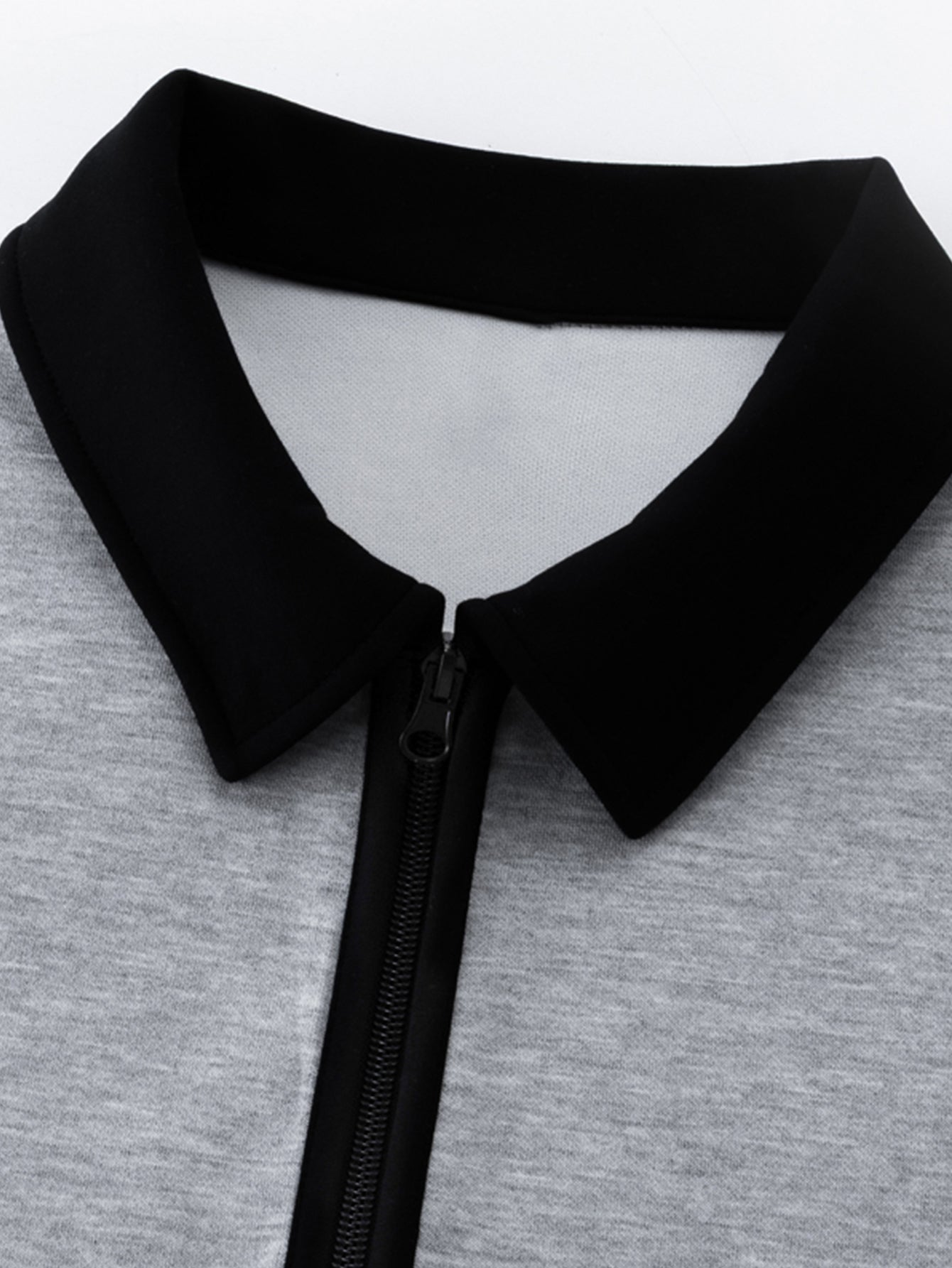 Contrast Zipper Polo Collar Sweatshirt.
